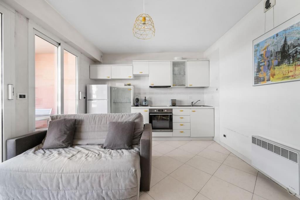 מנטון Palacio- Centre-Ville - Parking Prive - Proche Mer - Grande Terrasse מראה חיצוני תמונה