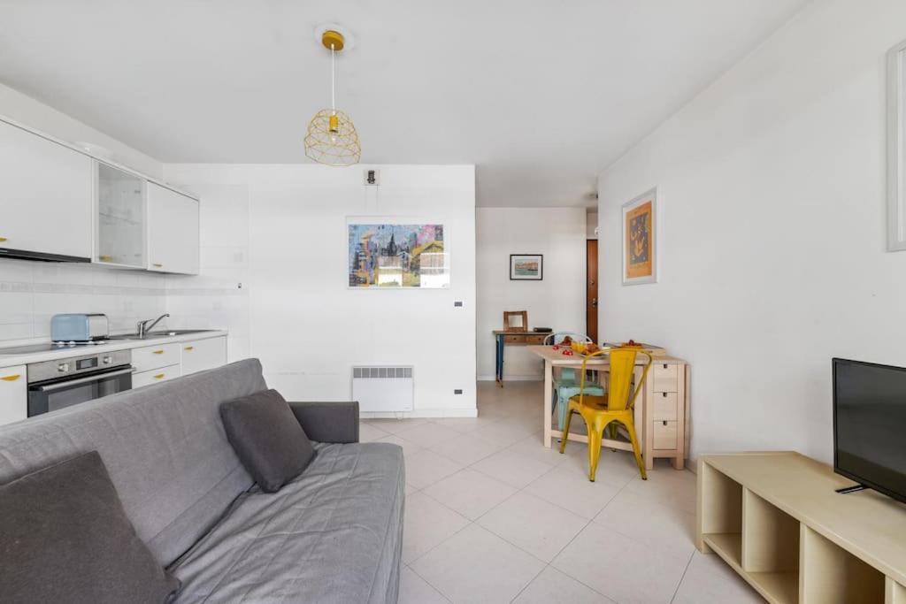 מנטון Palacio- Centre-Ville - Parking Prive - Proche Mer - Grande Terrasse מראה חיצוני תמונה