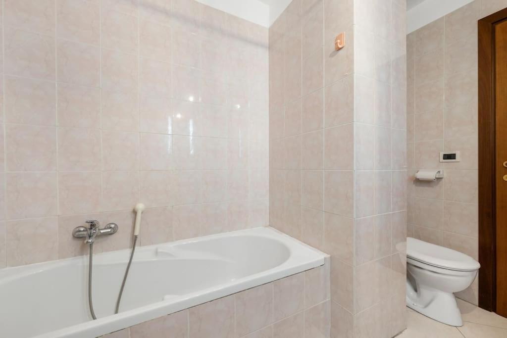 מנטון Palacio- Centre-Ville - Parking Prive - Proche Mer - Grande Terrasse מראה חיצוני תמונה