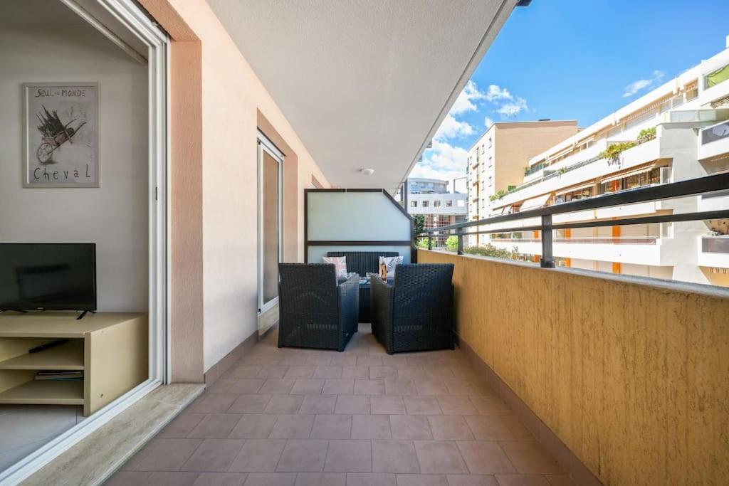 מנטון Palacio- Centre-Ville - Parking Prive - Proche Mer - Grande Terrasse מראה חיצוני תמונה